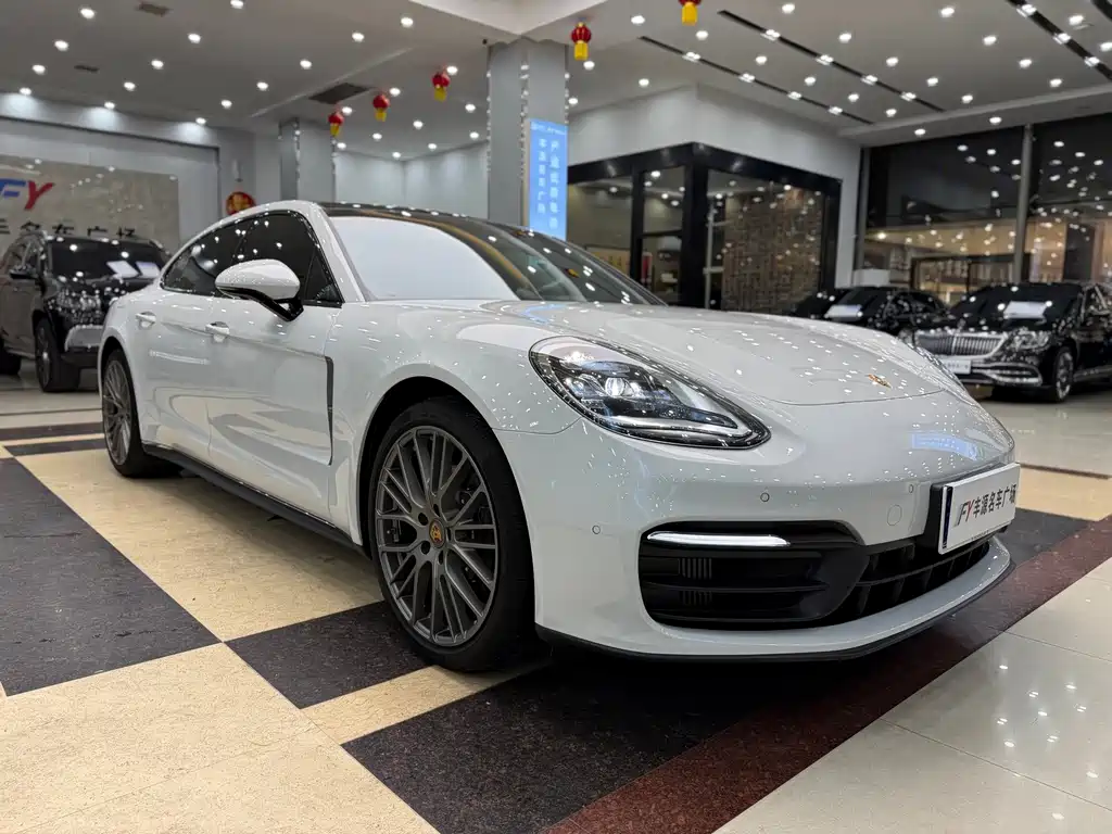 Porsche Panamera — миниатюра 3