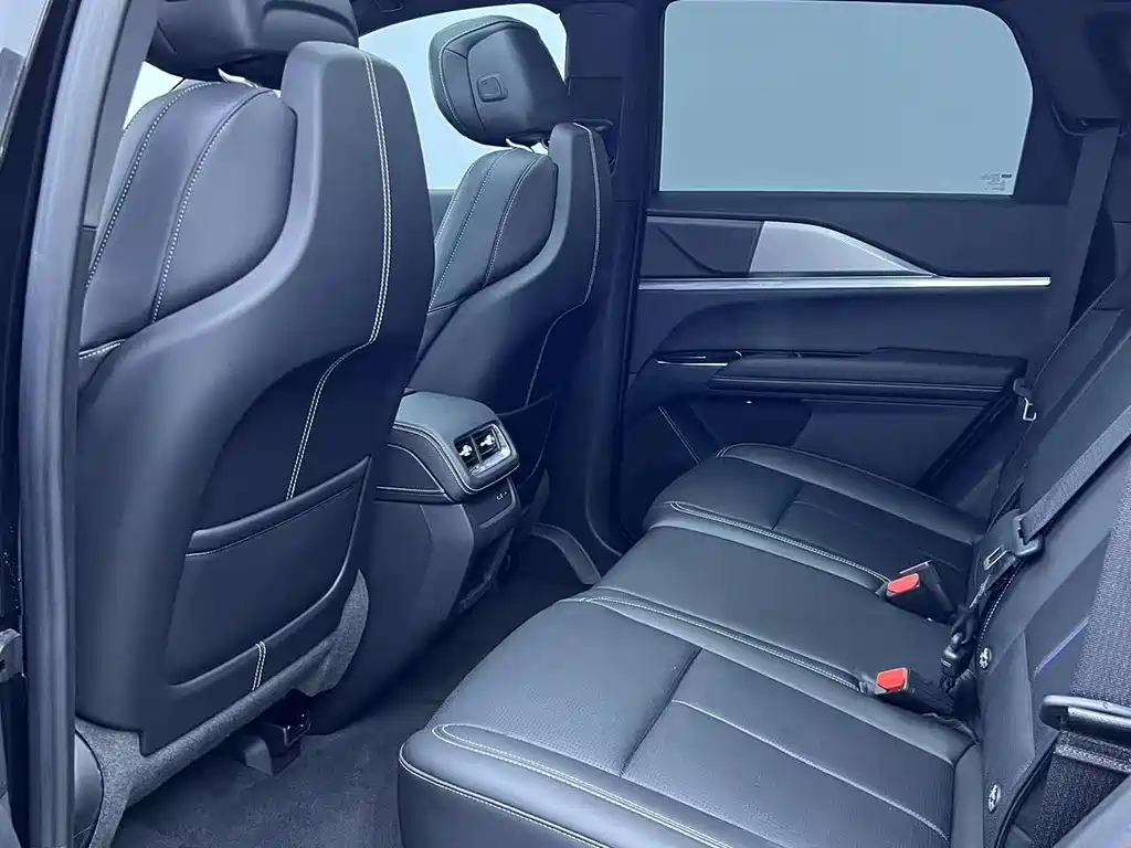Cadillac XT5 2025 2.0T Luxury