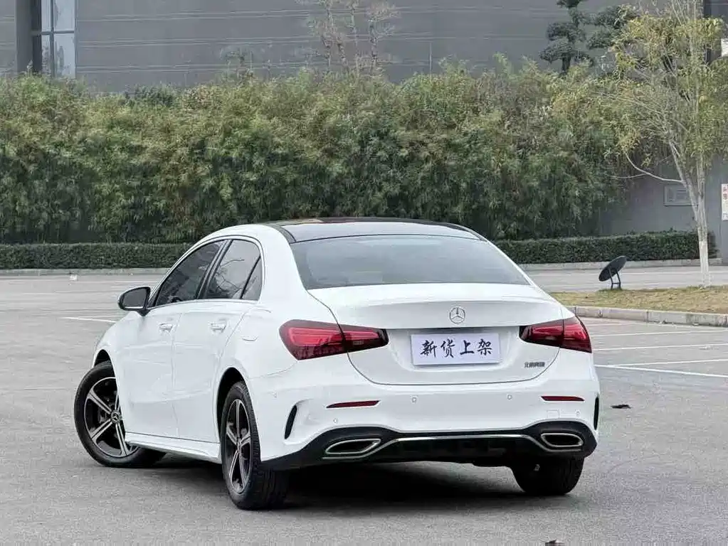 Mercedes-Benz A-Class — миниатюра 9