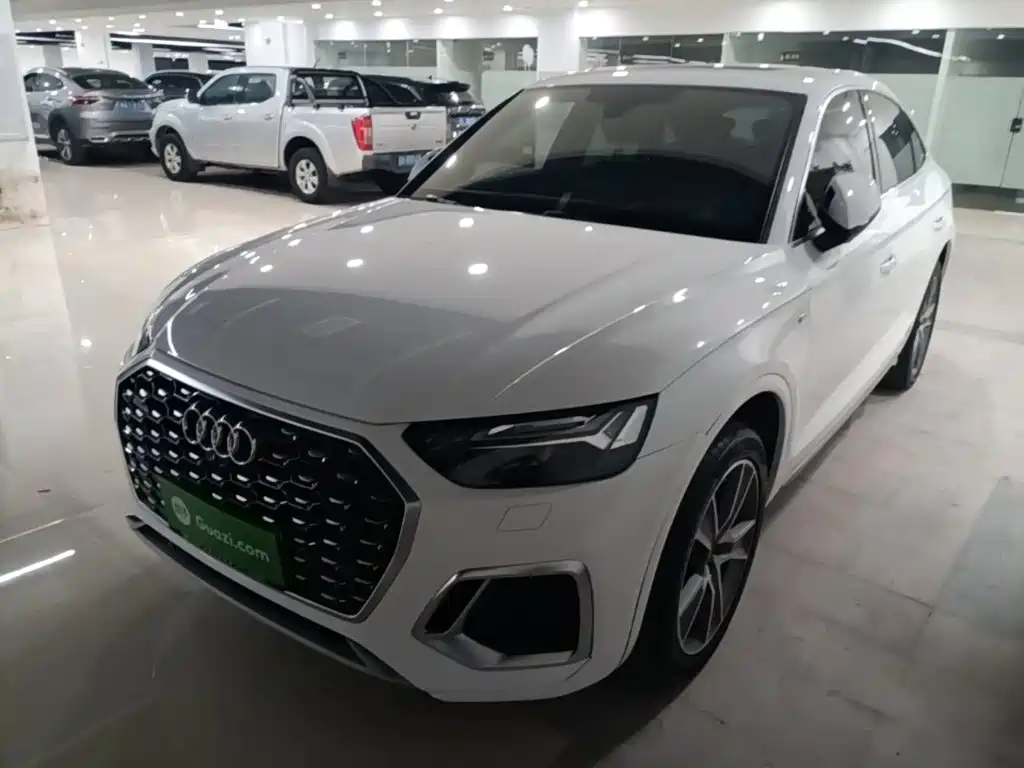 Audi Q5L Sportback