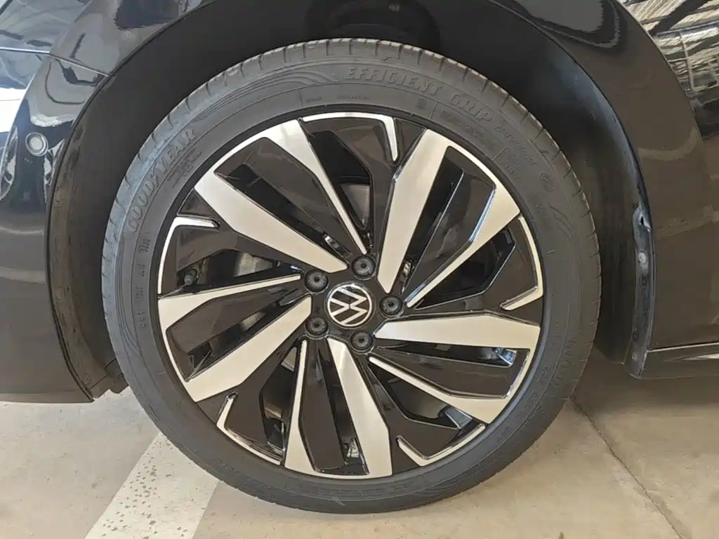 Volkswagen Passat — миниатюра 23