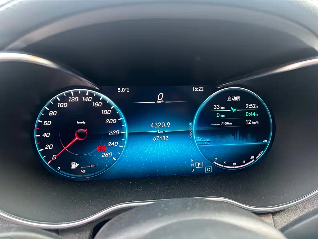 MERCEDES-BENZ C CLASS