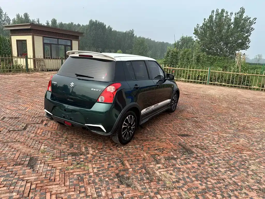 Suzuki Swift — миниатюра 6