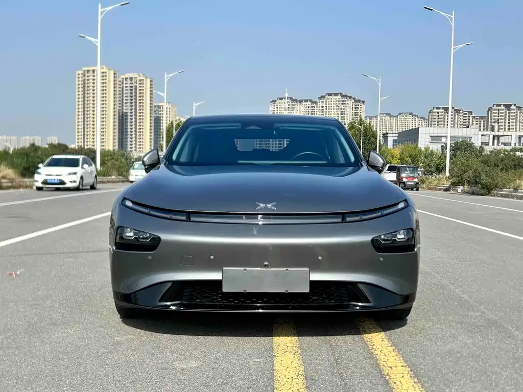 XPeng P7 — миниатюра 2