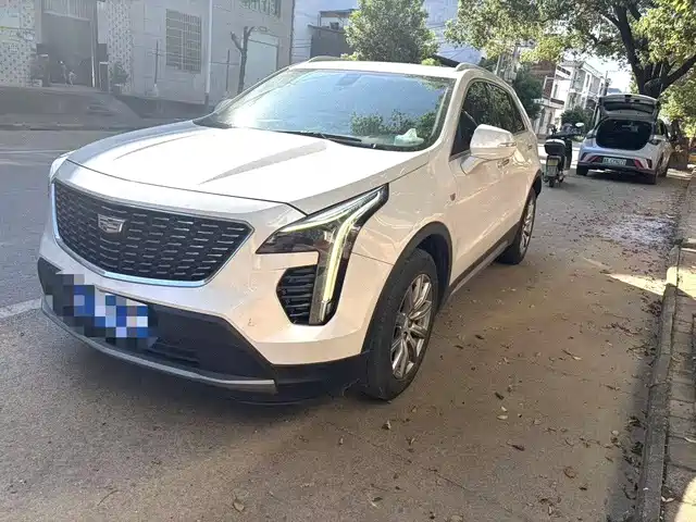 Cadillac XT4
