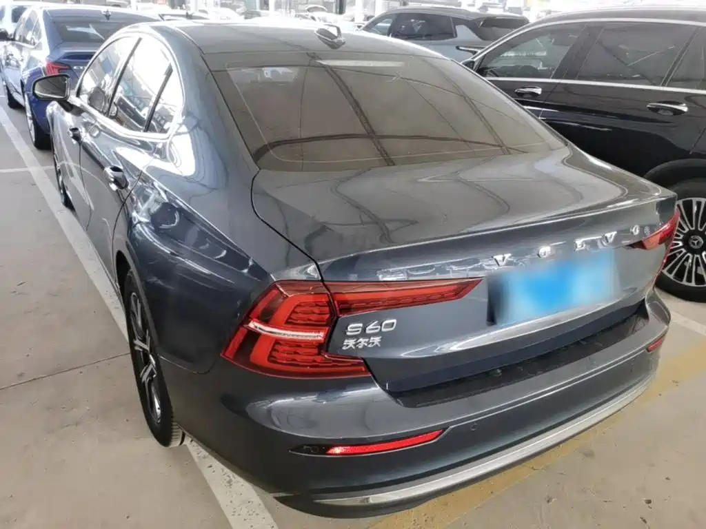 Volvo S60 — миниатюра 5