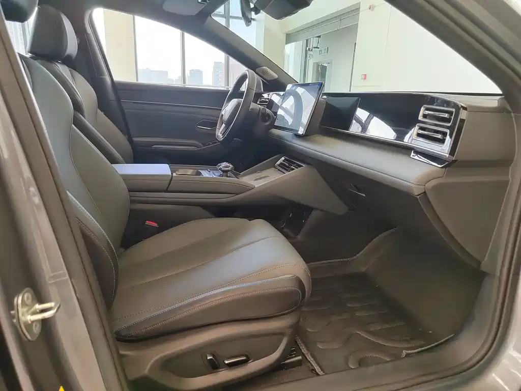BYD Qin L — миниатюра 12