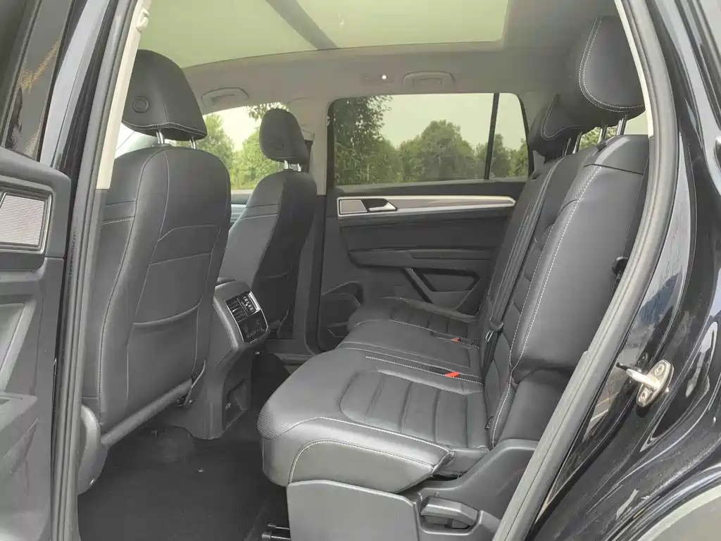 Volkswagen Teramont - фото 7