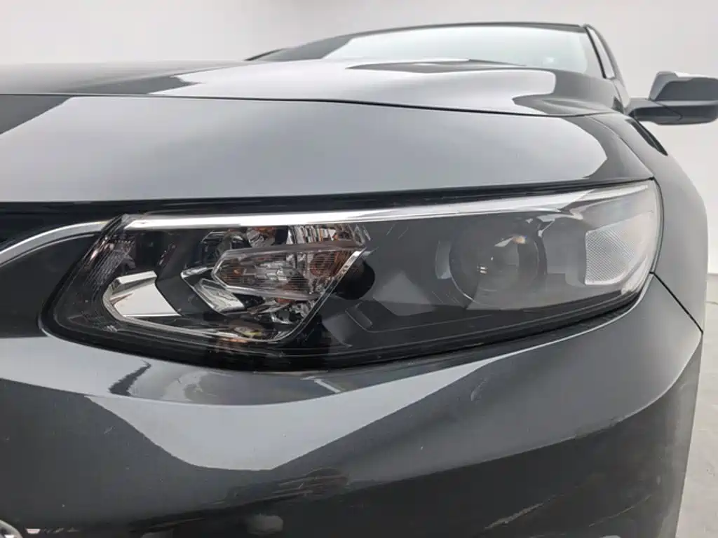 Chevrolet Malibu XL — миниатюра 15