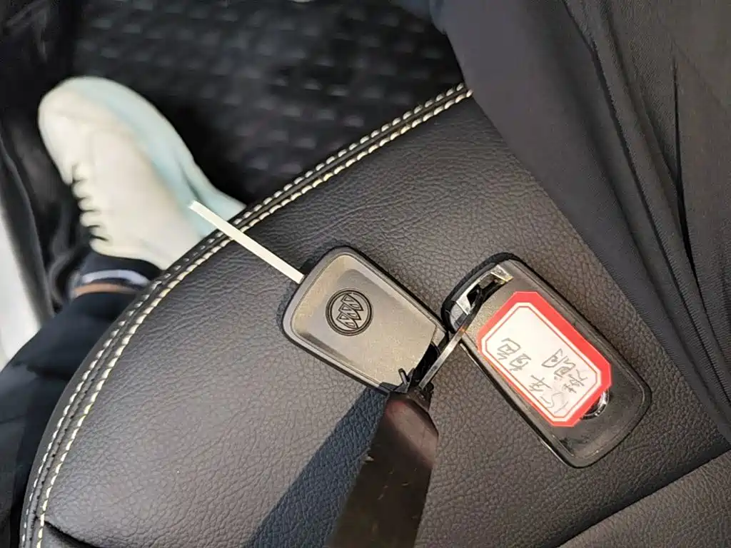 Buick Excelle — миниатюра 9