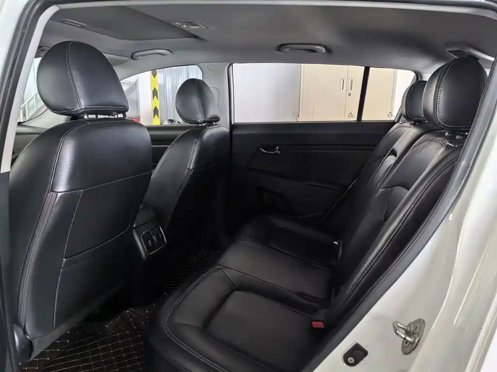 Kia Sportage — миниатюра 10