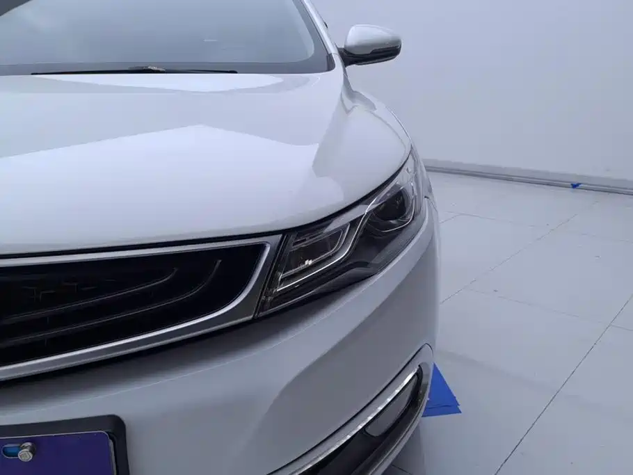 Geely Emgrand GL — миниатюра 5
