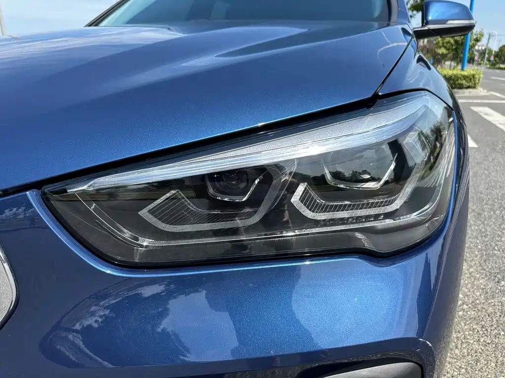 BMW X1 — миниатюра 9