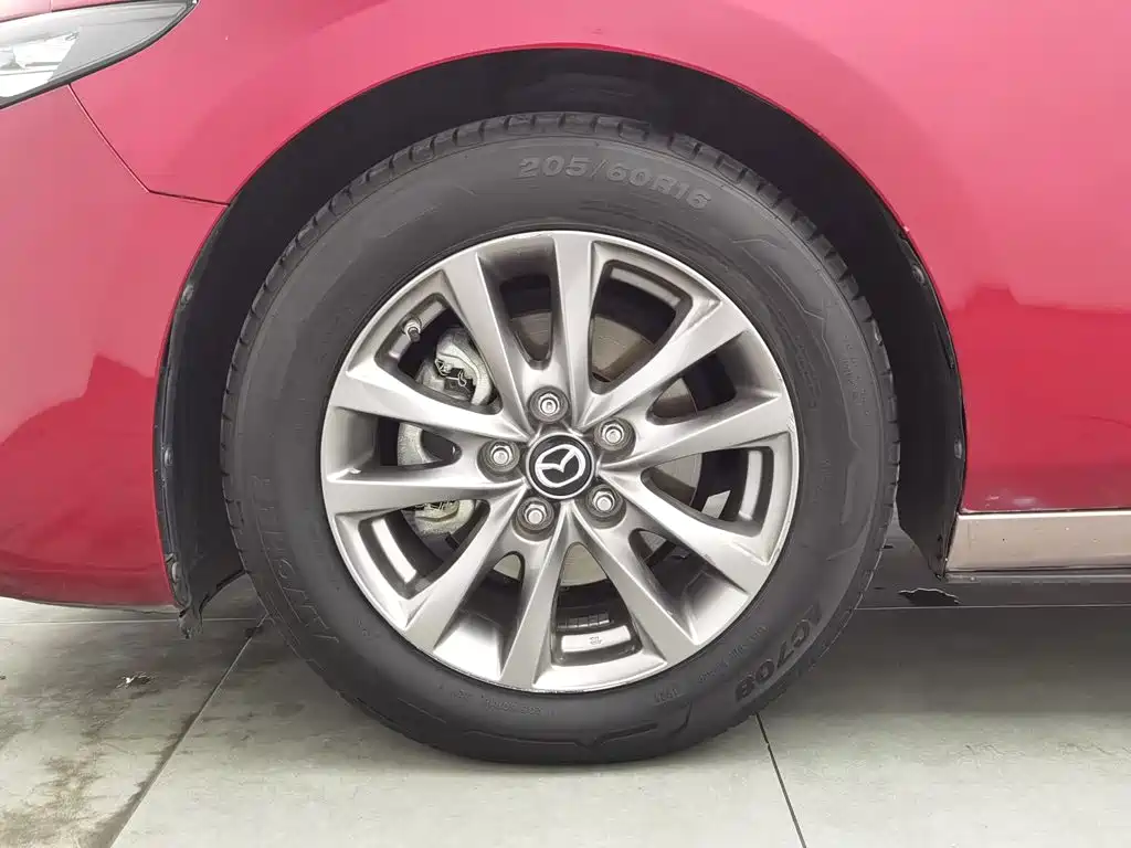 Mazda 3 Axela — миниатюра 17