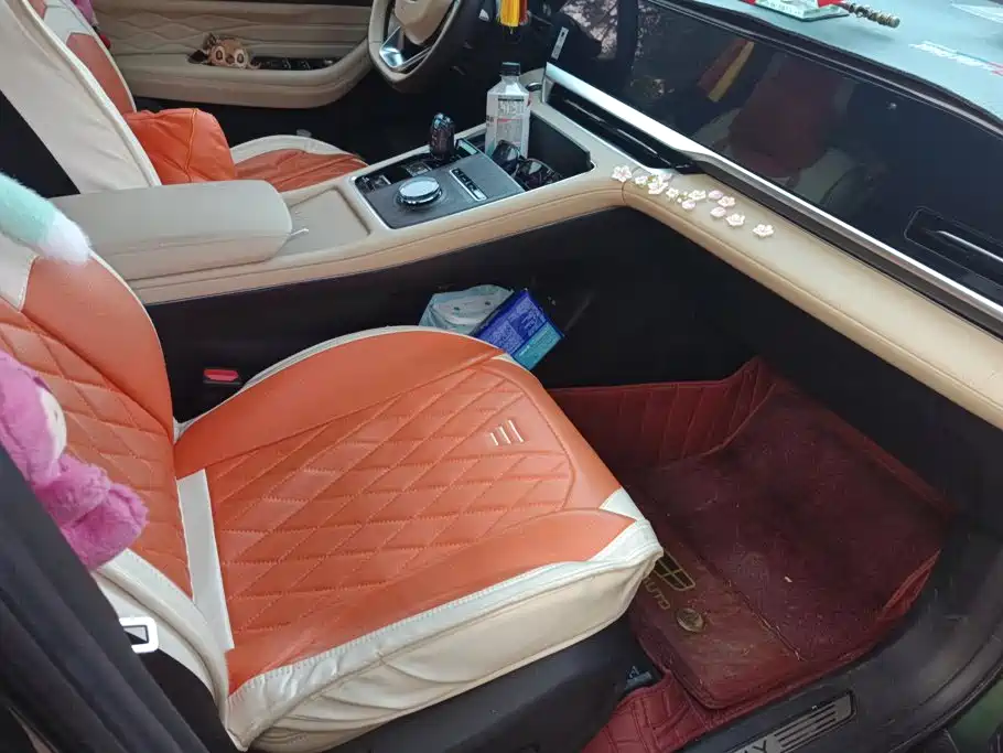 Geely Xingyue L — миниатюра 8