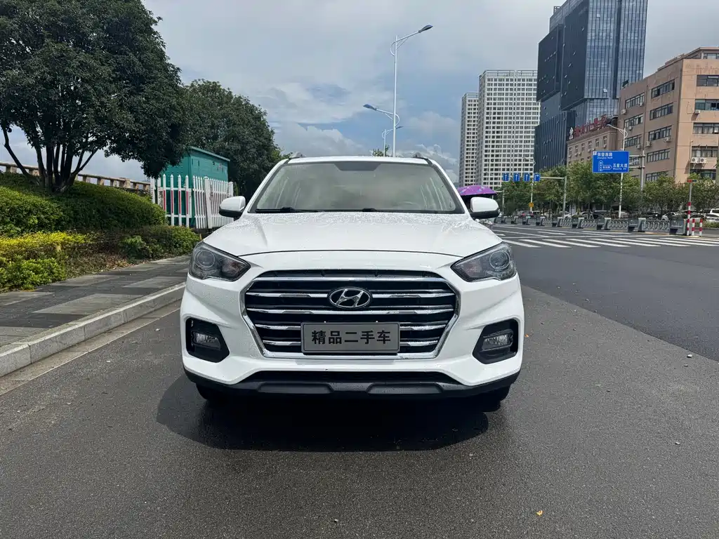 Hyundai ix35 — миниатюра 2