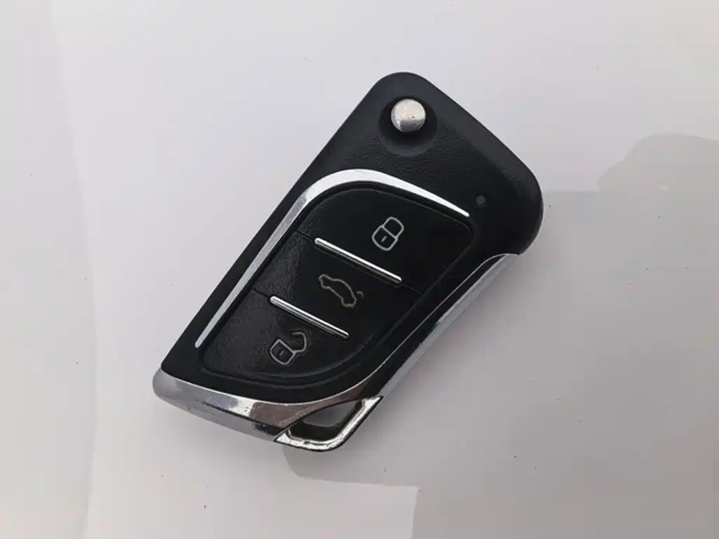 Toyota Yaris L — миниатюра 12