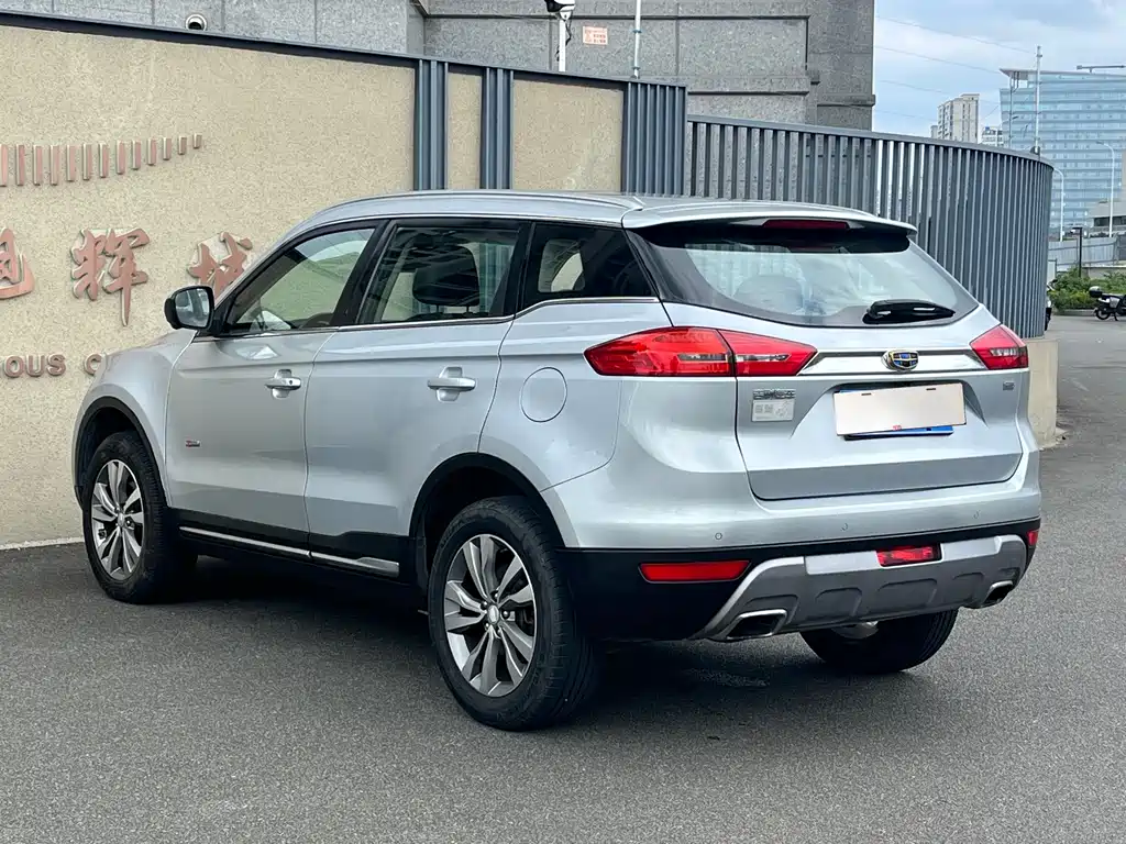 Geely Boyue — миниатюра 6