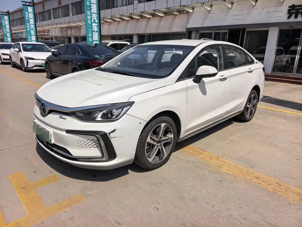 BAIC EU5 2019