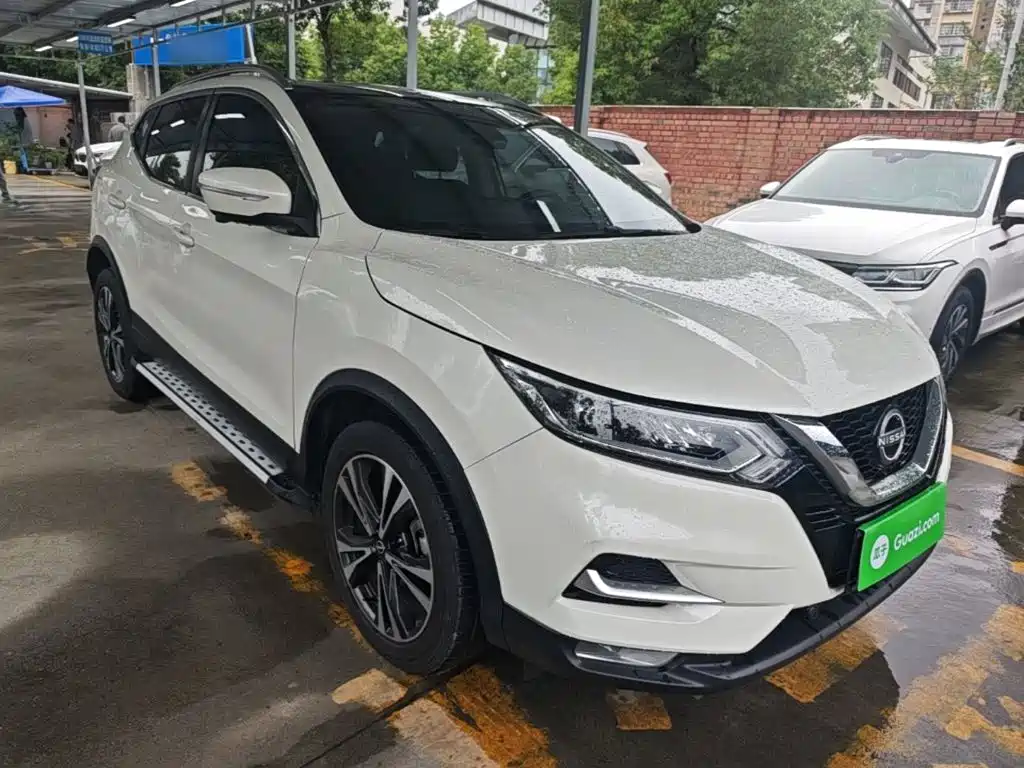 Nissan Qashqai — миниатюра 4