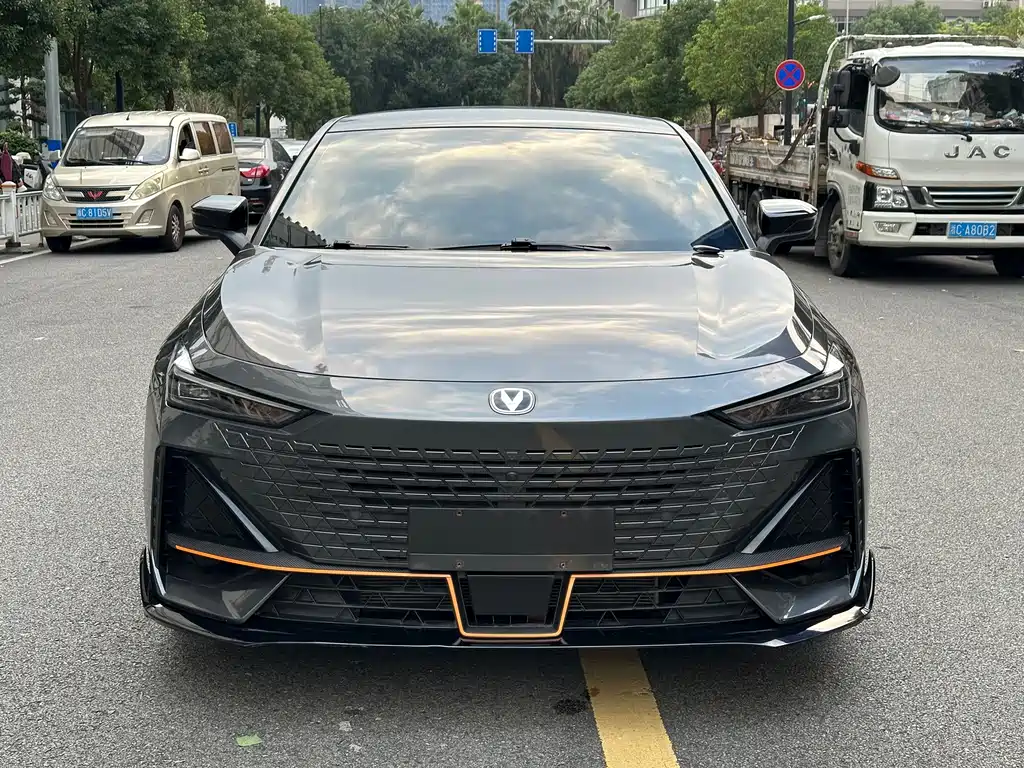 Changan UNI-V — миниатюра 2