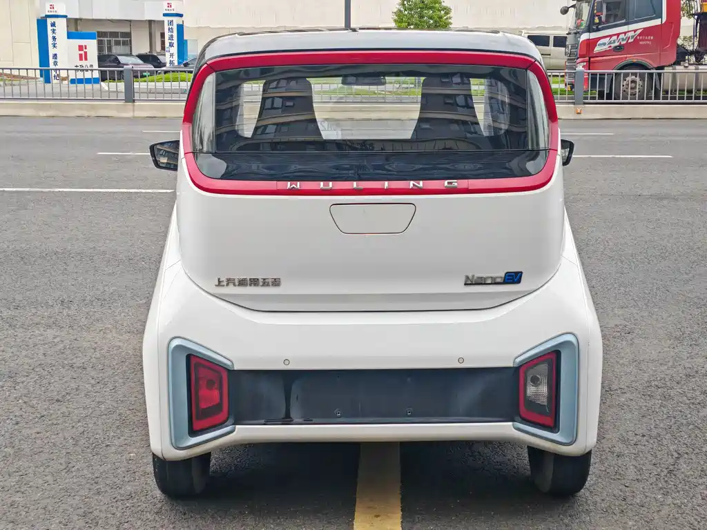 Wuling Nano EV — миниатюра 8