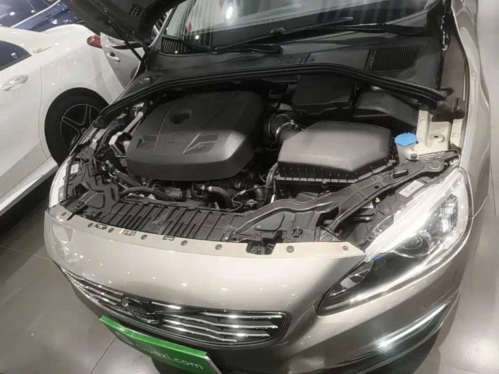 Volvo S60 — миниатюра 20