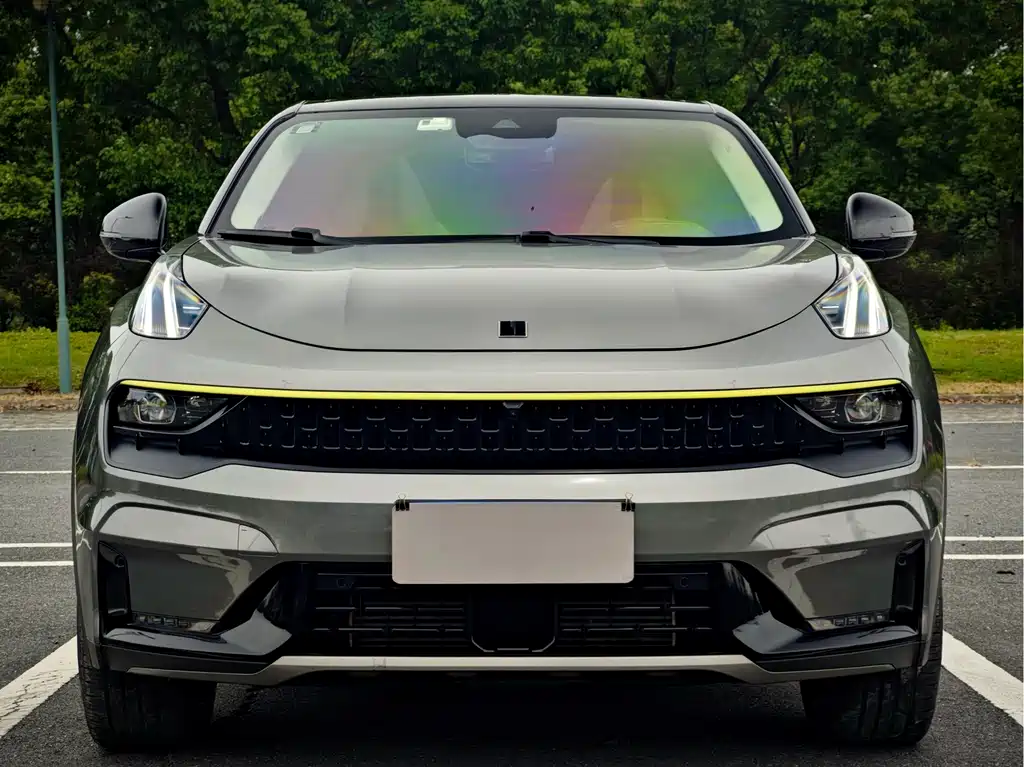 Lynk & Co 05 — миниатюра 2