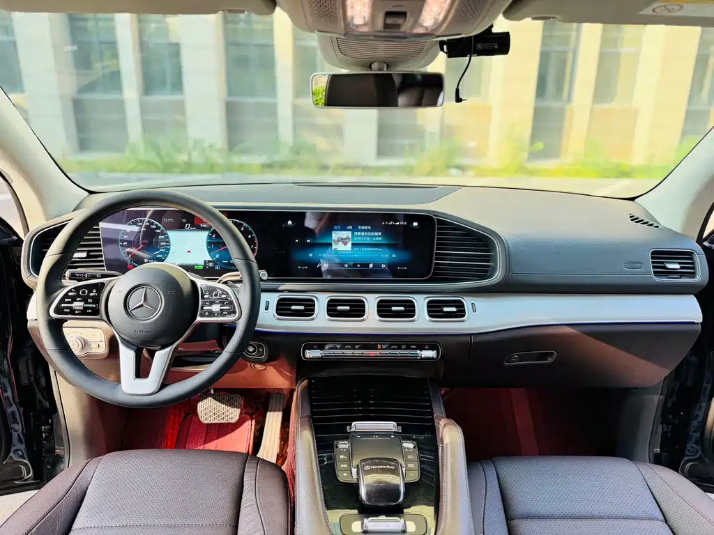 Mercedes-Benz GLE (Import) — миниатюра 5