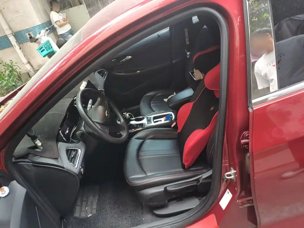 Chevrolet Cruze — миниатюра 8