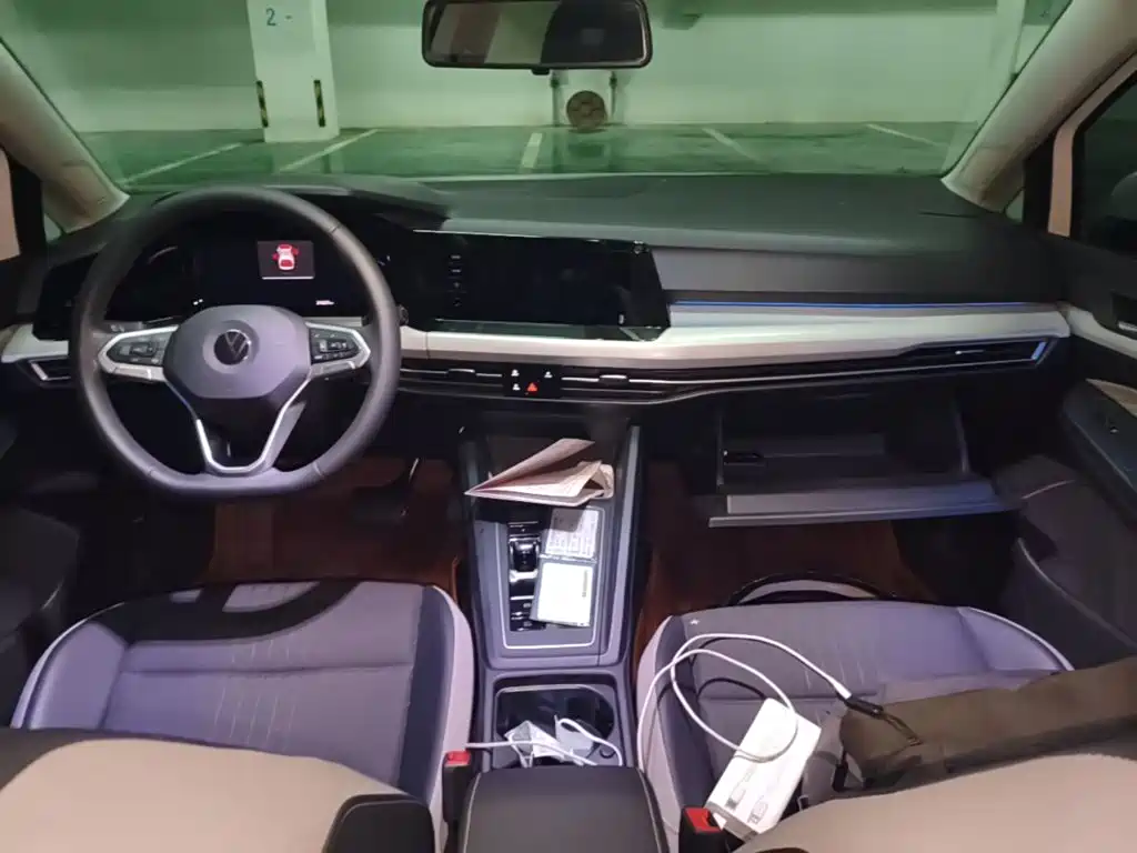 Volkswagen Golf — миниатюра 14