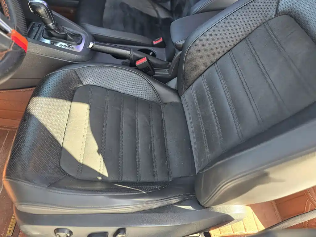 Volkswagen Sagitar — миниатюра 8