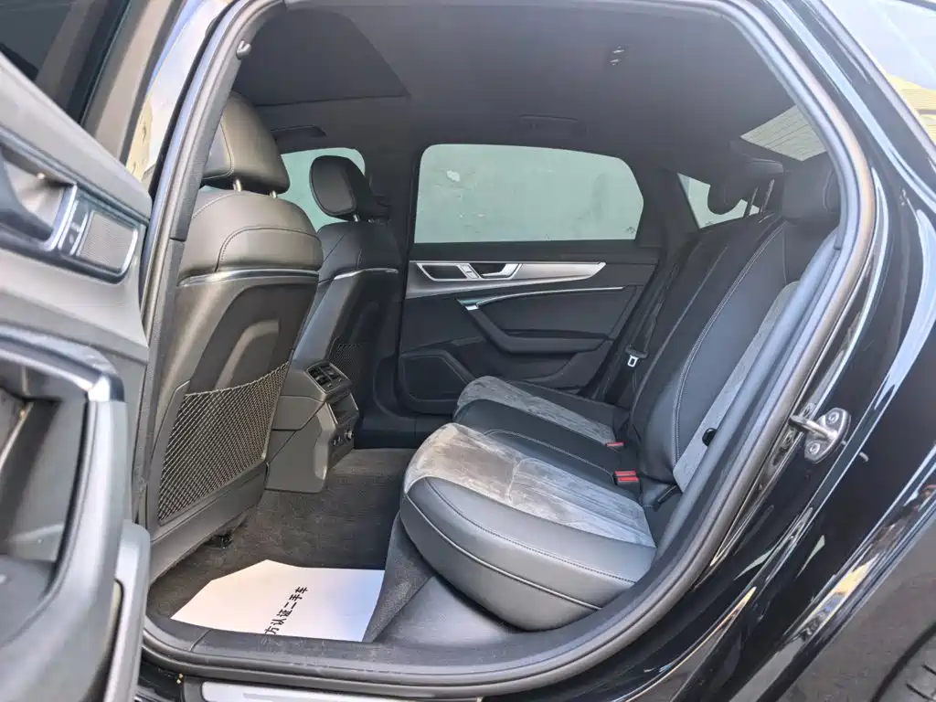 Audi A6L — миниатюра 9