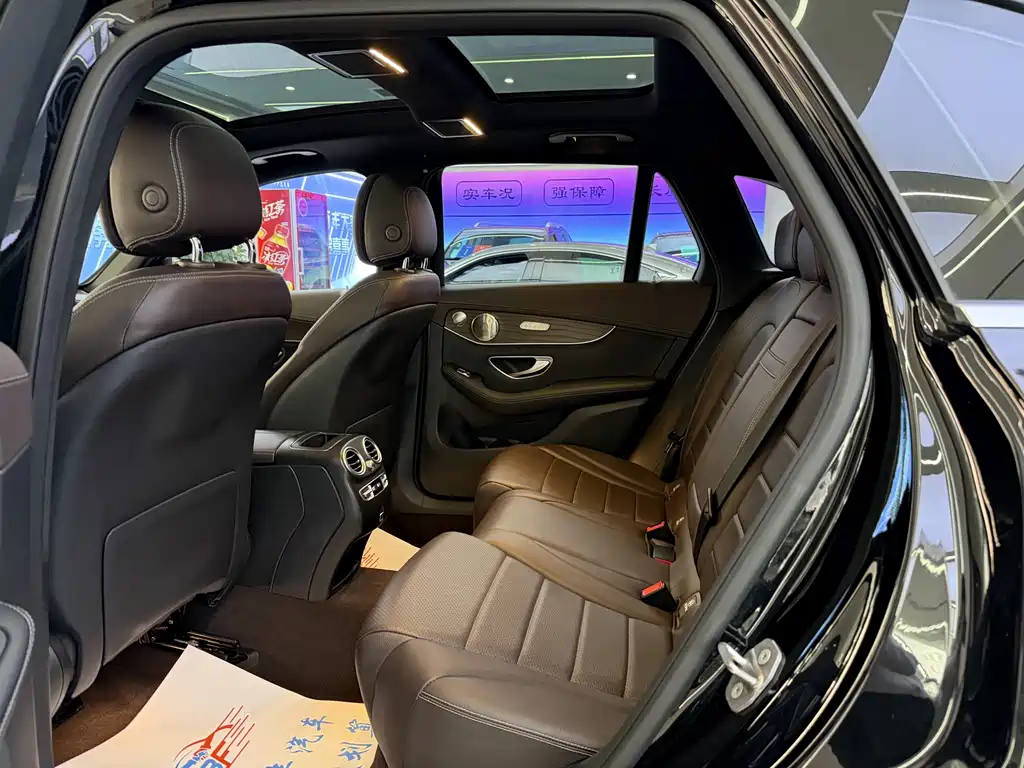 Mercedes-Benz GLC 2021 GLC 300 L 4MATIC