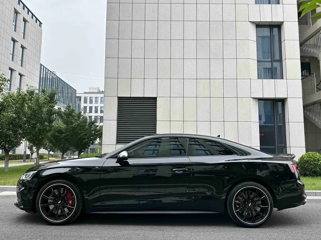 Audi A5 2019 Coupe 45 TFSI quattro Sport V