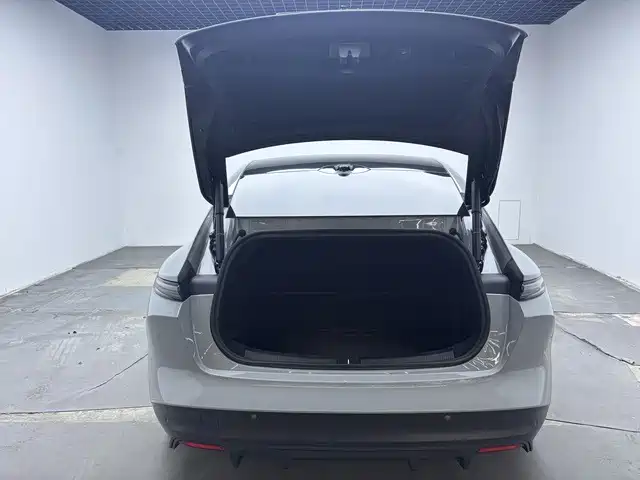 NIO ET5 — миниатюра 17