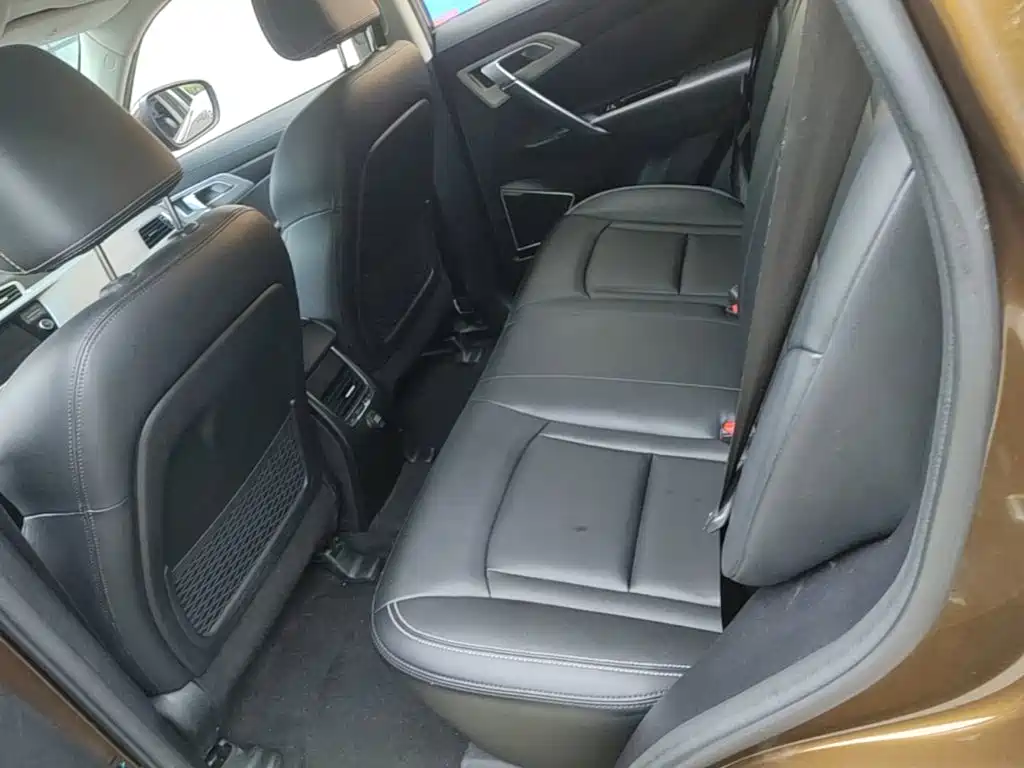 Geely Boyue — миниатюра 17