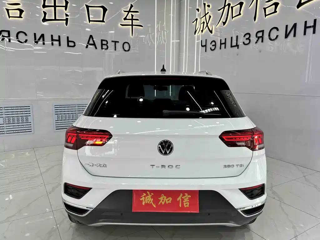 Volkswagen T-Roc 2022 280TSI DSG PLUS