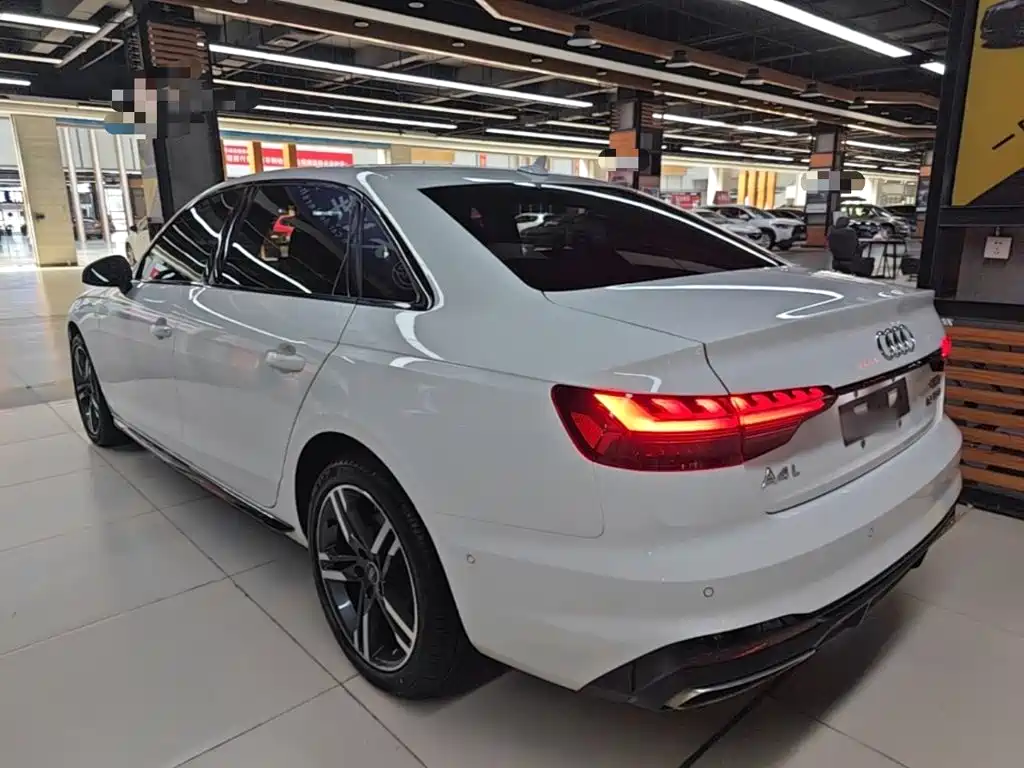 Audi A4L — миниатюра 5