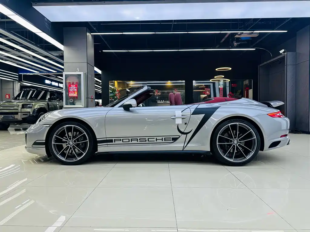 Porsche 911 2016 Carrera 4 Cabriolet 3.0T