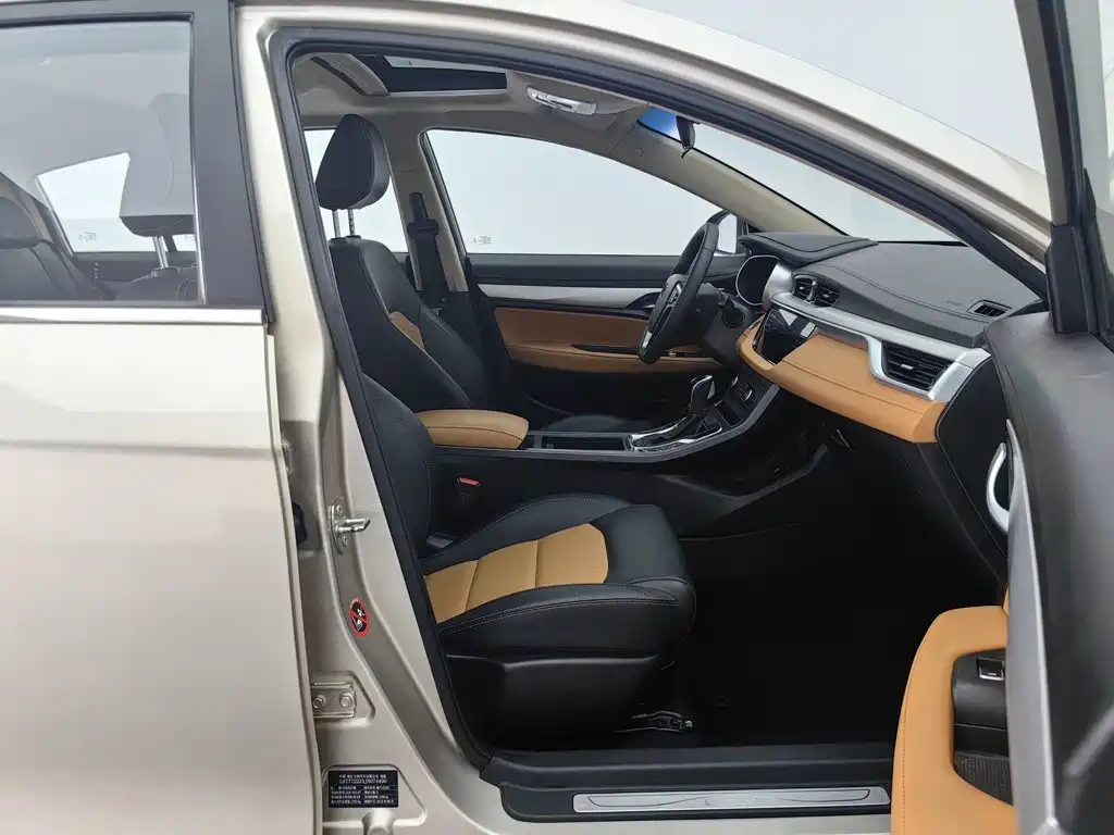 Geely Vision S1 — миниатюра 23