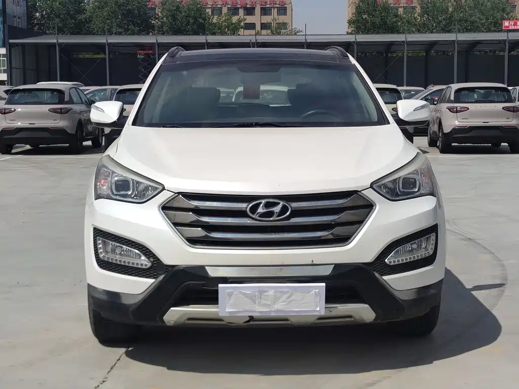 Hyundai Santa Fe — миниатюра 2