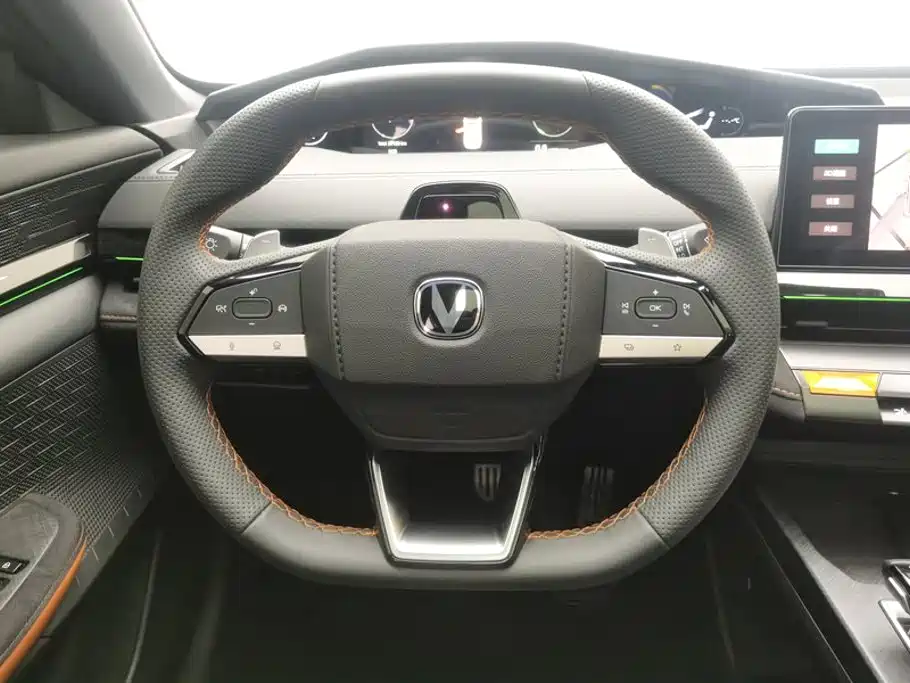 Changan UNI-V — миниатюра 15