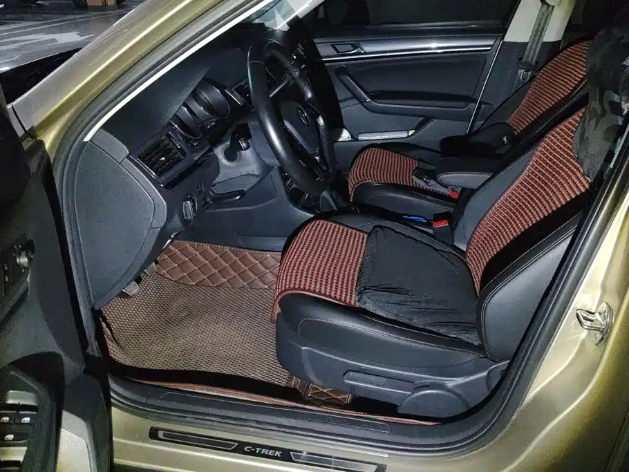 Volkswagen C-Trek 2018 1.5L MT Comfort