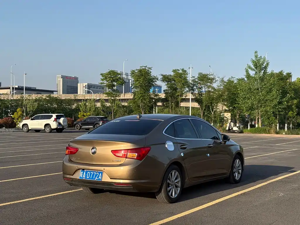 Buick Verano — миниатюра 4