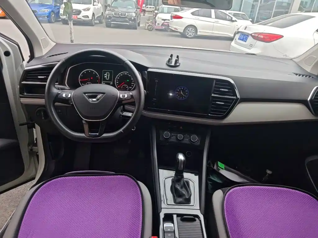 Jetta VS7 — миниатюра 10