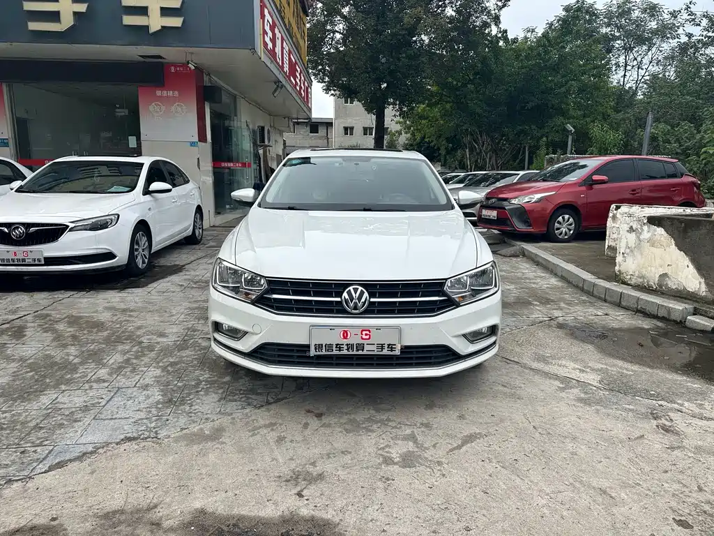 Volkswagen Bora — миниатюра 2