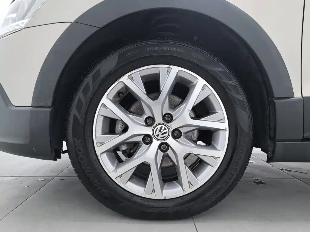 Volkswagen Polo — миниатюра 17
