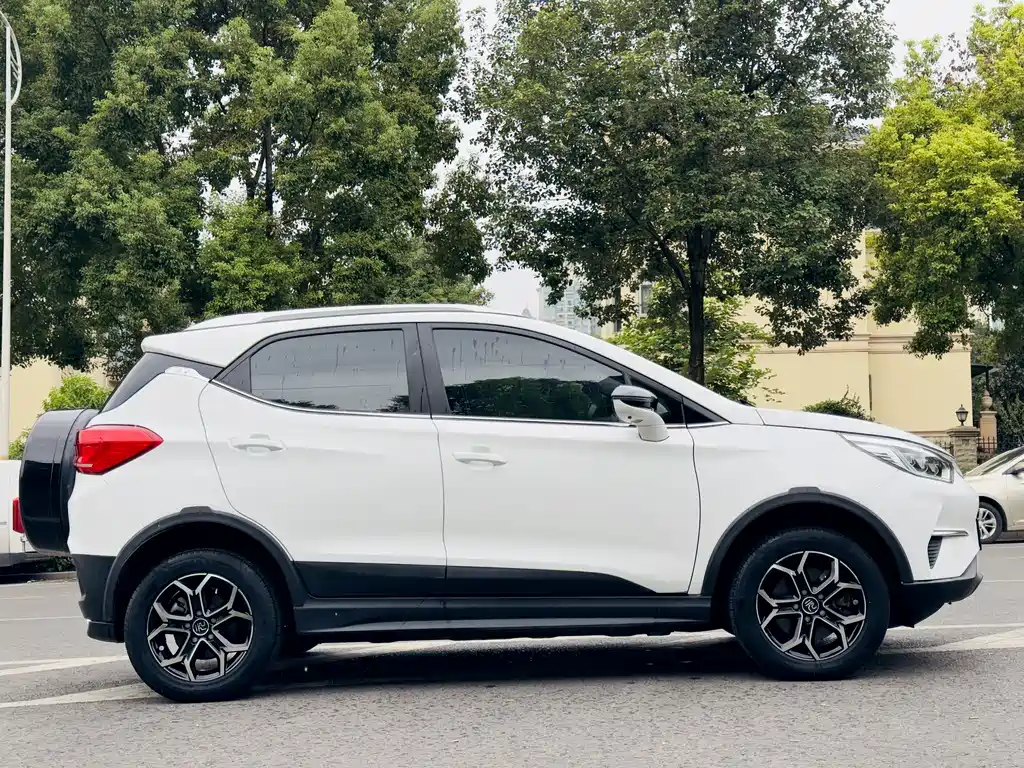 BYD Yuan Pro — миниатюра 20