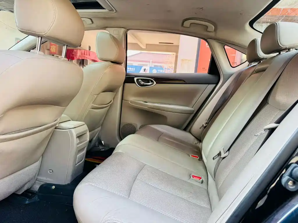 Nissan Sylphy — миниатюра 8